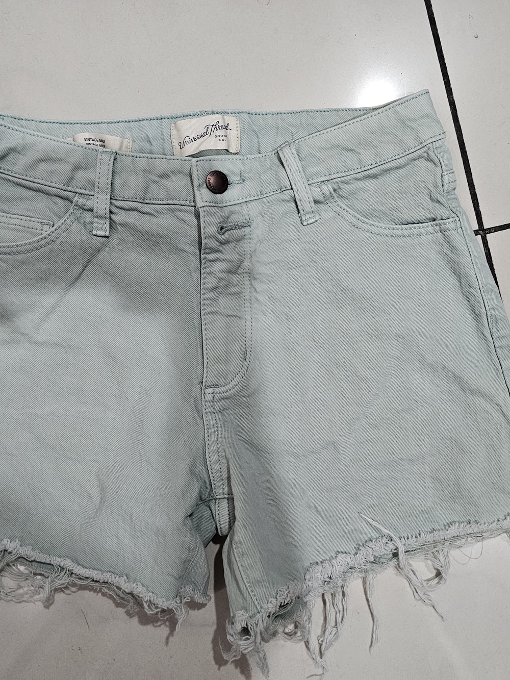 Universal Thread Mint Green High-Rise Frayed Denim Shorts